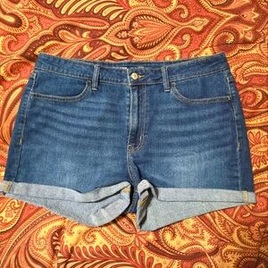 NWOT Old Navy WOW Shorts